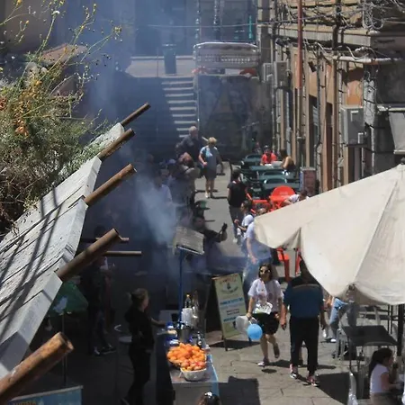 Palermovida: La Tua Casa Alla Vucciria Apartment *