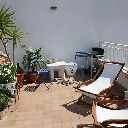 Apartment Casa Design Con Terrazzo In Centro Storico *
