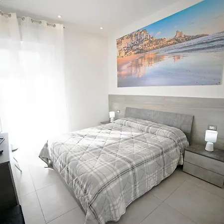 Life Guest house *