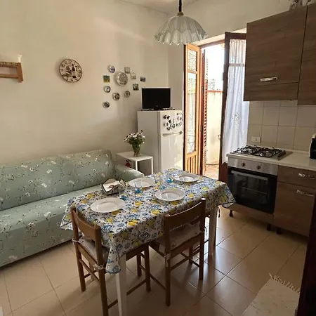 Apartment Daziarosetta *