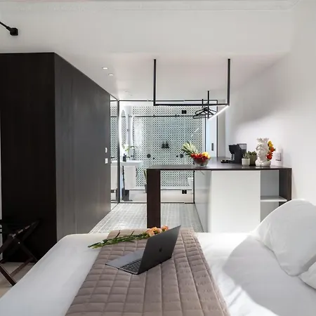 Eligius Luxury Apartment