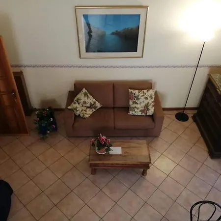 Charming Mezzanine Flat In Centre Apartment Palermo