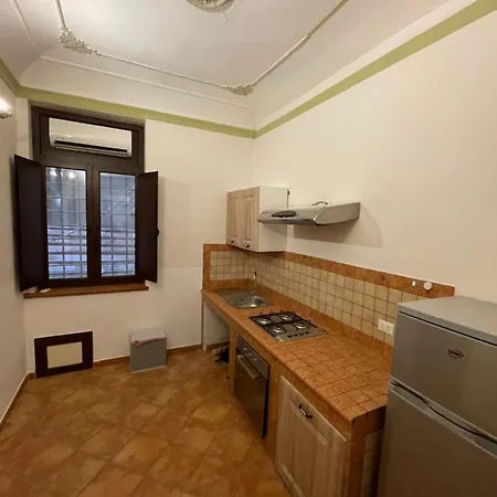Sicooli Via D'aragona 33 Apartment