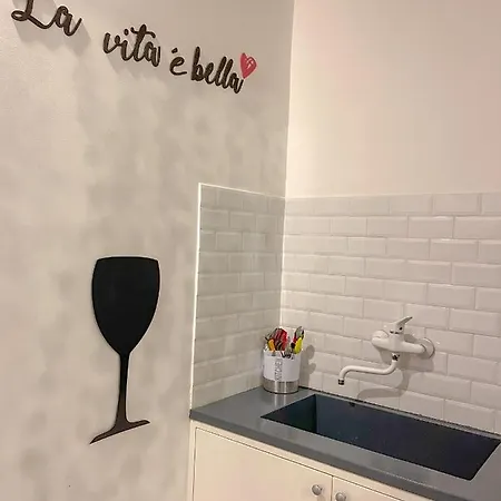 Giusino - Centro Storico Appartamento *