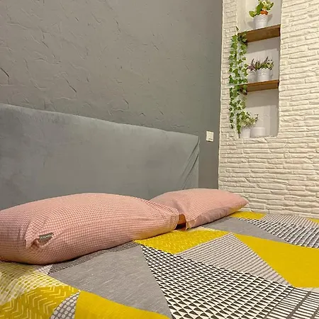Giusino - Centro Storico Apartamento *