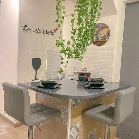 Giusino - Centro Storico Apartamento
