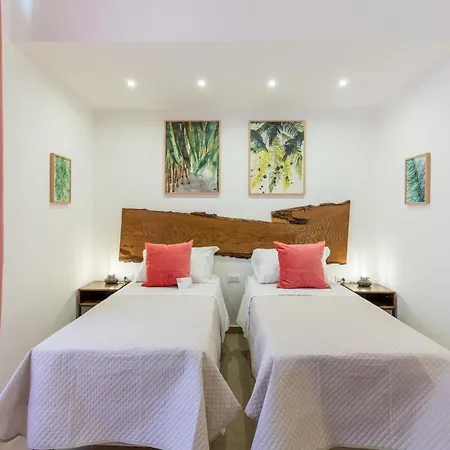 Bed & Breakfast Mama Tita And Breakfast 2*