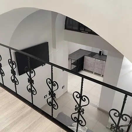 Vetriera Apartment Palermo