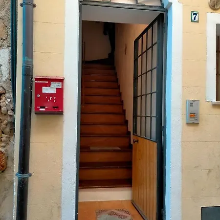 A Casa Scalilla Apartment *