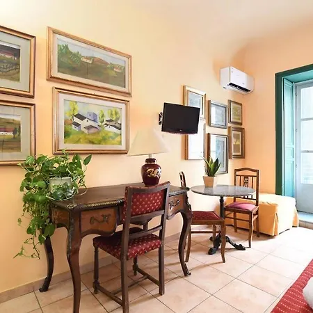 Iflat Al Vicolo Del Centro Apartment *