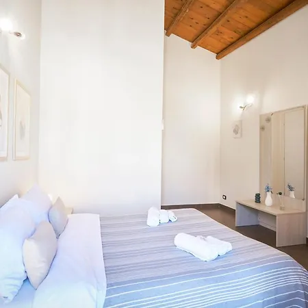 Spazio E Colore Nel Cuore Della Citta Apartment *