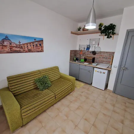 N21 Apartment *