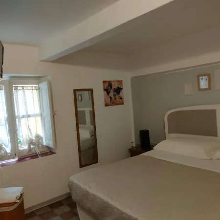 Essential Inn