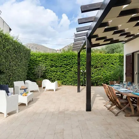 Villa Privata A 800 Mt Dal Mare *