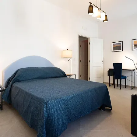 Affittacamere Il Gabbiano A Ballaro Su *