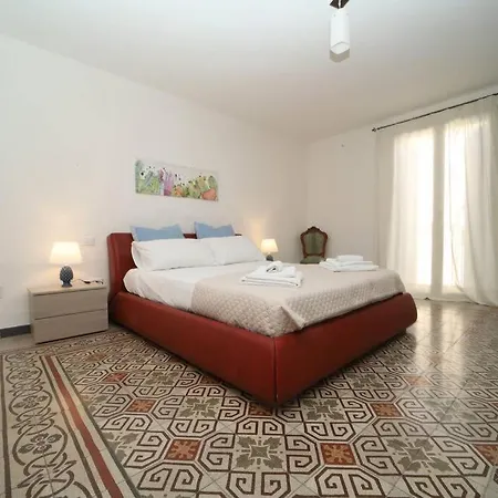 Apartment Colonna House Casa Tra La Zisa E La Cattedrale