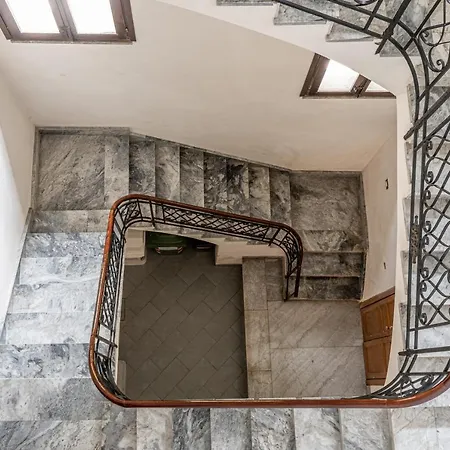 Apartment Stylish Near Piazza Magione By Wonderful Italy