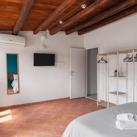 Suk Ballaro House Apartmán *
