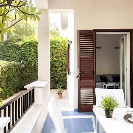 Privata A 800 Mt Dal Mare Villa Palermo