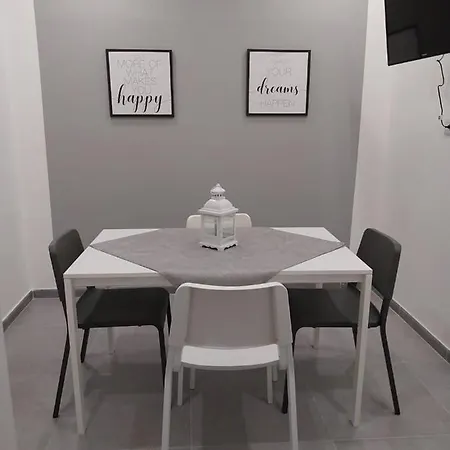 Amuni O 123 Apartment *