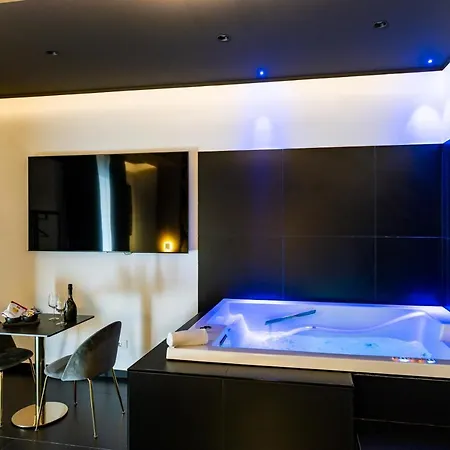 Maximum Hub Suite&spa 2* Palermo
