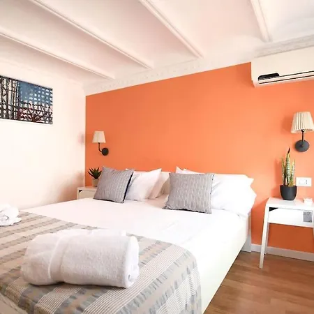 Iflat Maletto Apartment *