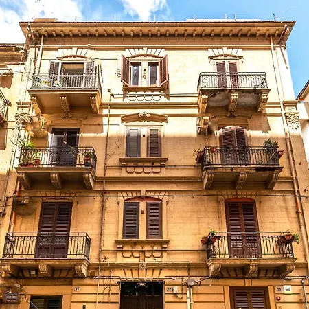 La Casa Del Moro 2* Palermo