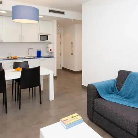Oasis Apartment-open Minded Libertine Naturists Age 18-36 Hostal *