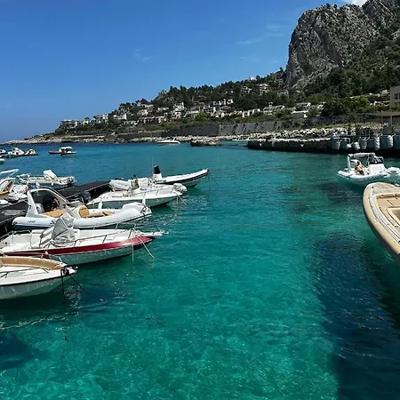 Casa Vacanze La Rocca 2 *