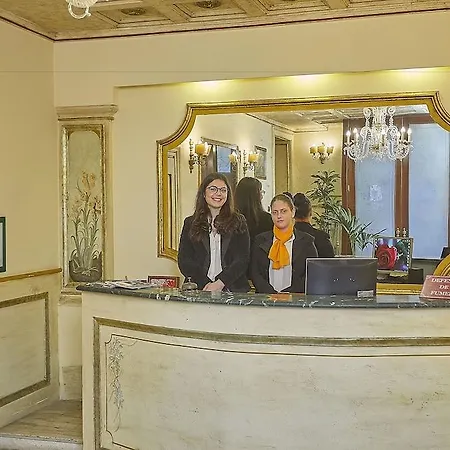 Del Gagini Bed & Breakfast 3*