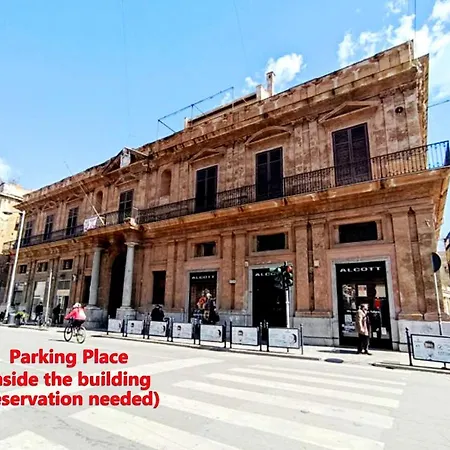 Loft Al Teatro Massimo 아파트 *
