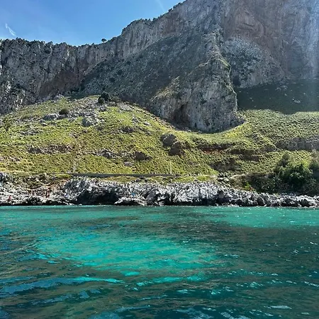 Casa Vacanze La Rocca 2 * Palermo