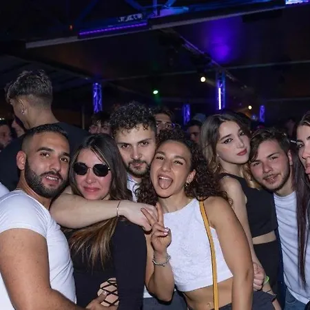 Oasis Apartment-open Minded Libertine Naturists Age 18-36 Palermo