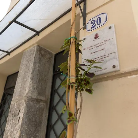 La Casa Del Cacciatore - Alloggio Con Terrazzo *