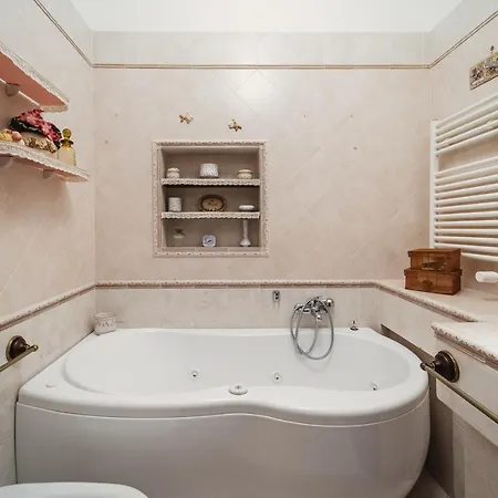 Mondello House 3 Bedrooms Holiday home Palermo