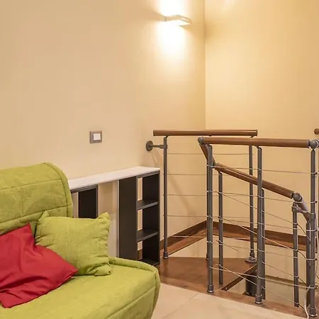 Apartment Domus Ameliae Cozy And Charming Apt At Cathedral Palermo