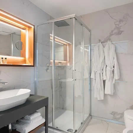 Palazzo Sovrana Serviced Luxury 巴勒莫