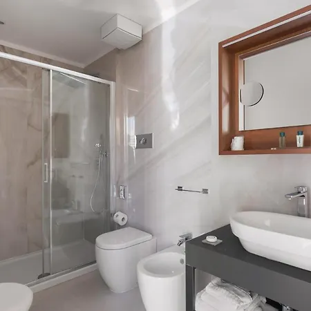 Palazzo Sovrana Serviced Luxury 4* 巴勒莫