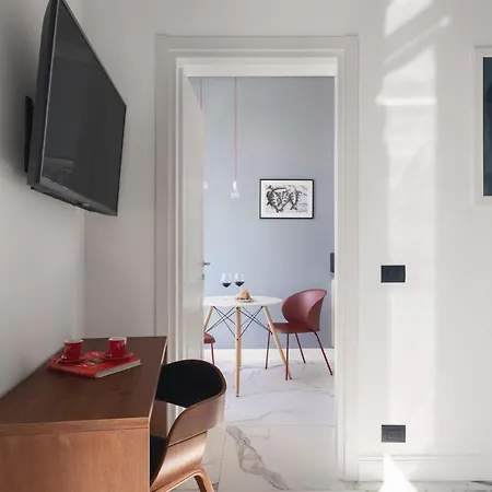 Palazzo Sovrana Serviced Luxury Ξενοδοχείο με διαμερίσματα 4*