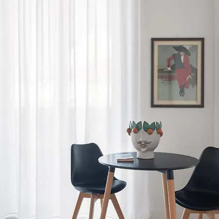 Ξενοδοχείο με διαμερίσματα Palazzo Sovrana Serviced Luxury