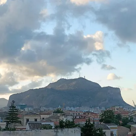Mille Lire Peppe's Palermo