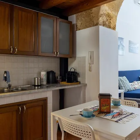 La Casa Del Cacciatore - Alloggio Con Terrazzo Appartement *