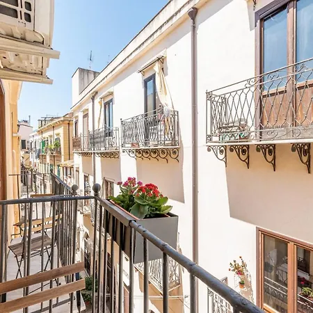 Venere - Alle Spalle Del Teatro Massimo Guest house *