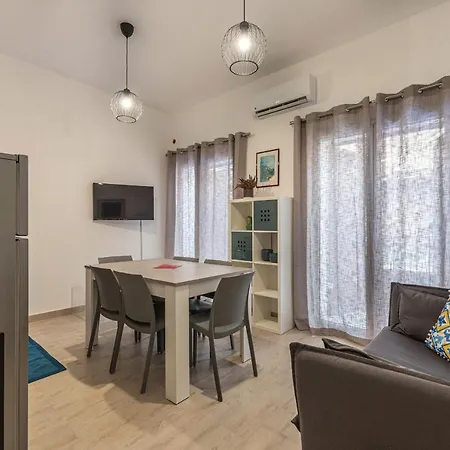 Apartment Casa Brunaccini Con Terrazza By Wonderful Italy