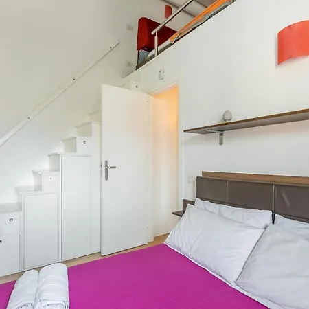 Apartment Modern With Swimming Pool Palermo