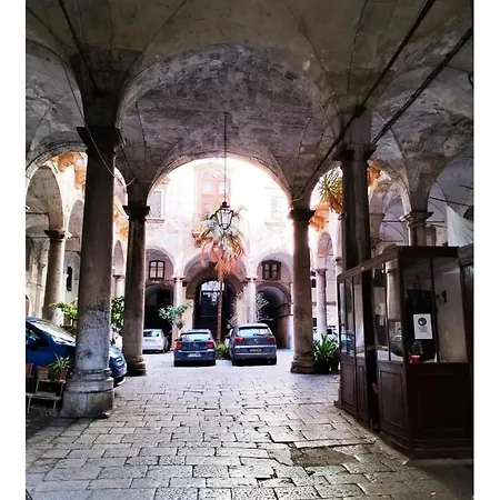 Palazzo Cuto Flat Casa vacanze Palermo