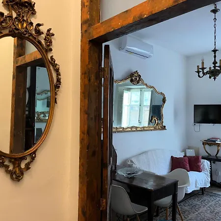 Fraleporte Vintage Apartment *