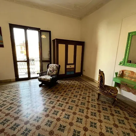 Mille Lire Peppe's Pensionat Palermo