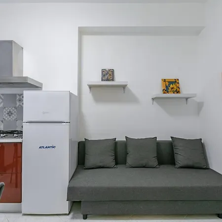 Apartment Malfitano And Lolli Station With Terrace