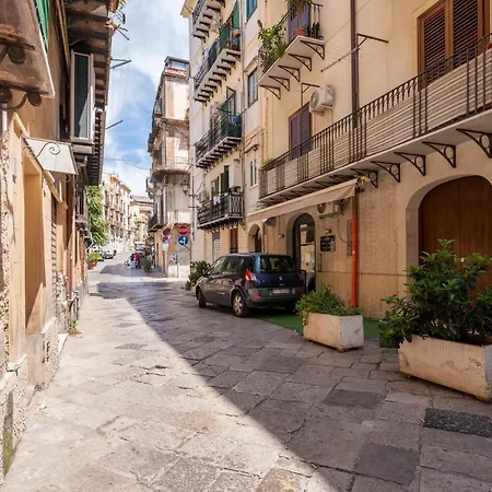 Le Porte Del Kassaro Apartment